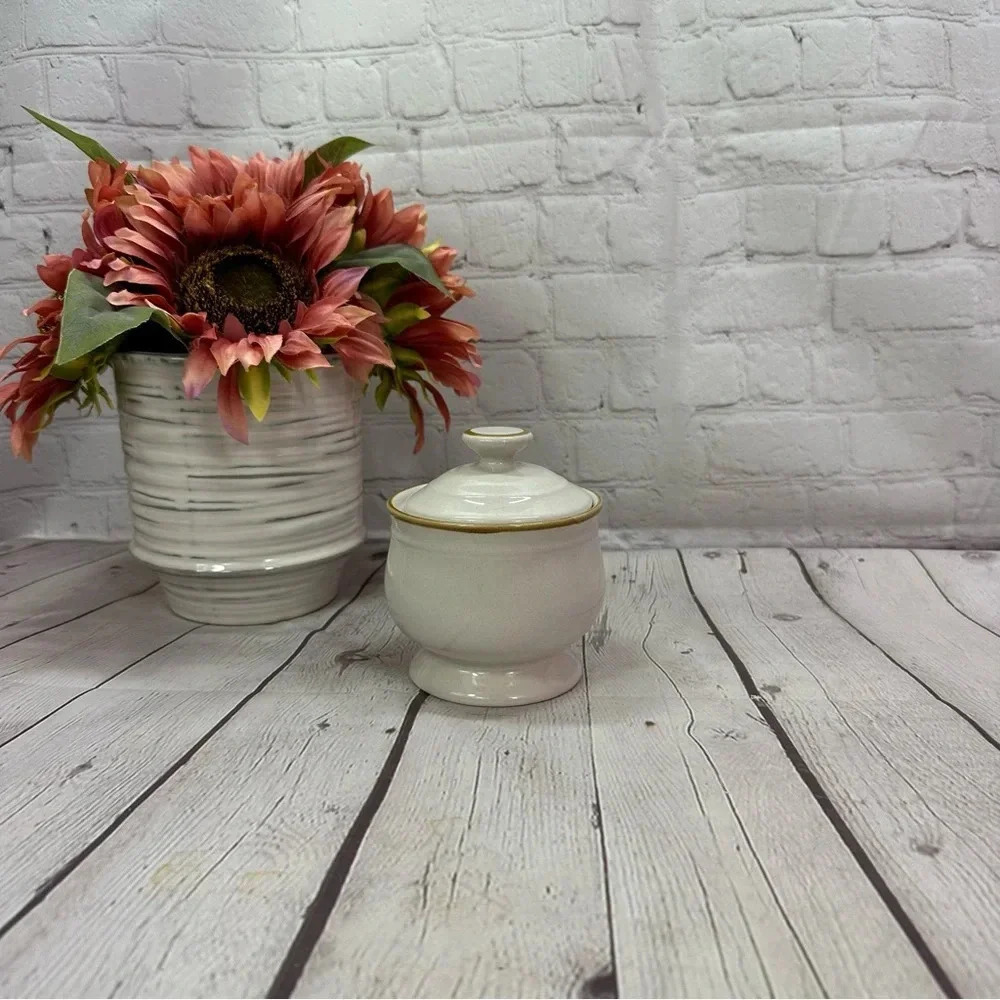 vintage de ville designer collection by jon paul covered sugar bowl